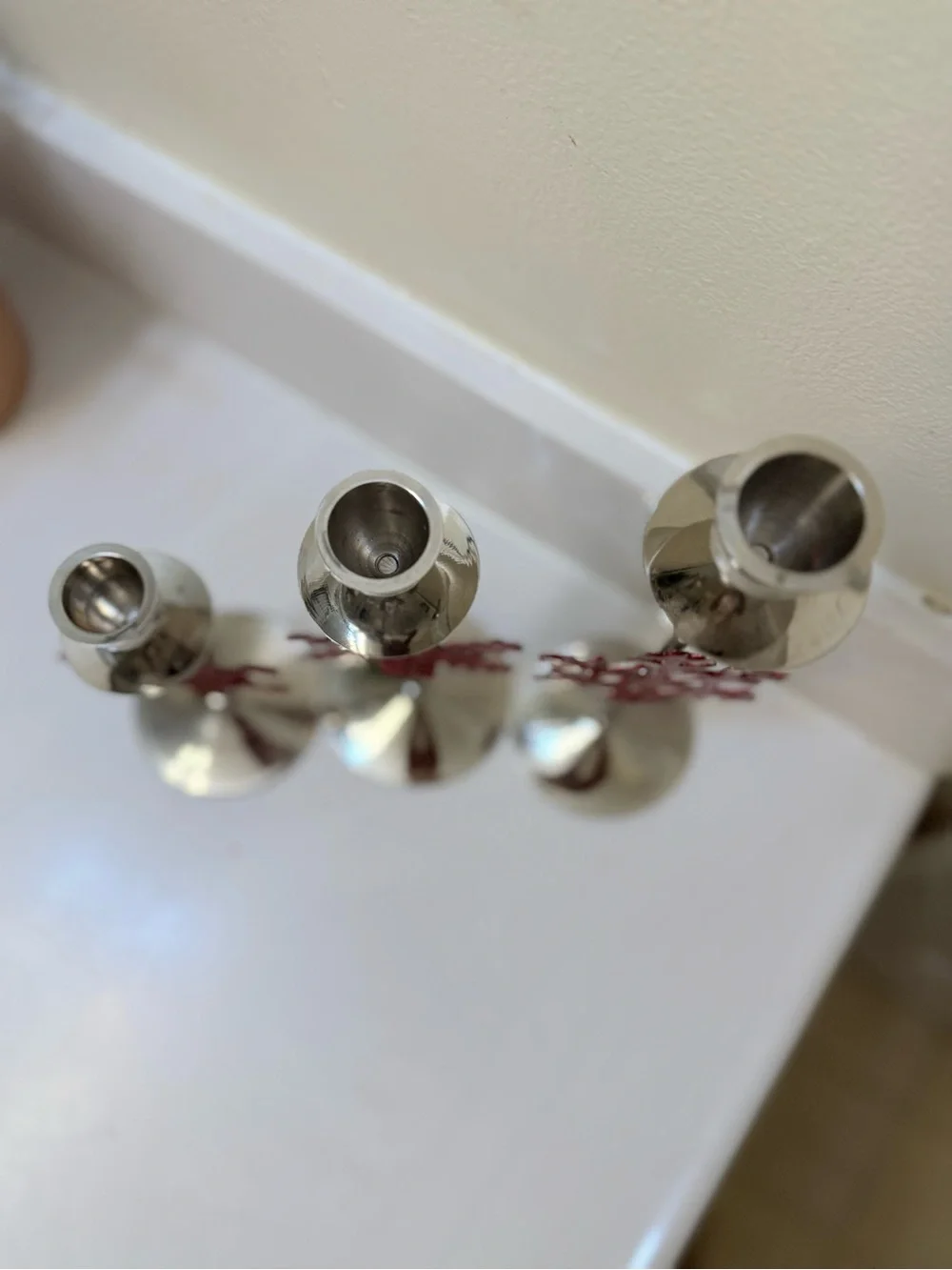 International Silver Festive Red Snowflake Metal Candle Holder Set - Home Accent